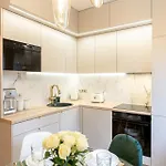 Daire Old Town Riverside Deluxe Riga