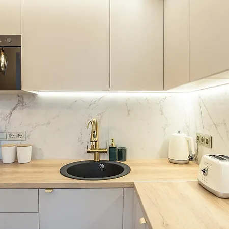 Old Town Riverside Deluxe *