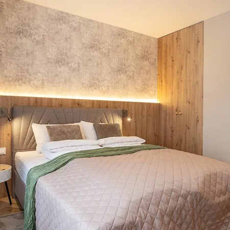 아파트 Old Town Riverside Deluxe 리가