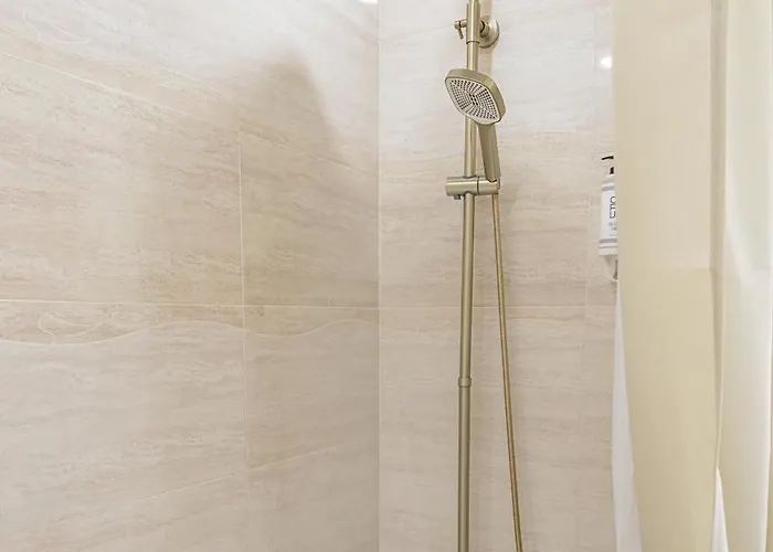 Old Town Riverside Deluxe