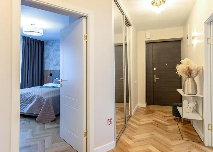 Old Town Riverside Deluxe